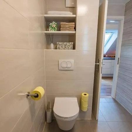 Apartment Upart *