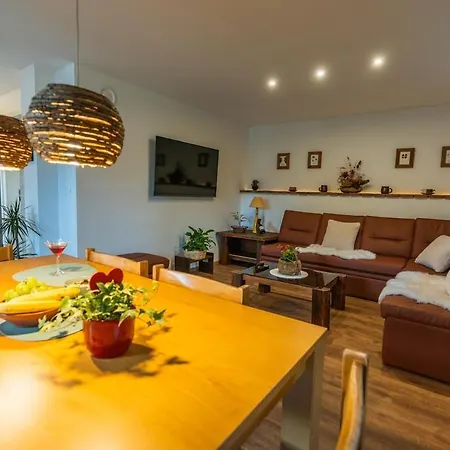 Upart Apartment