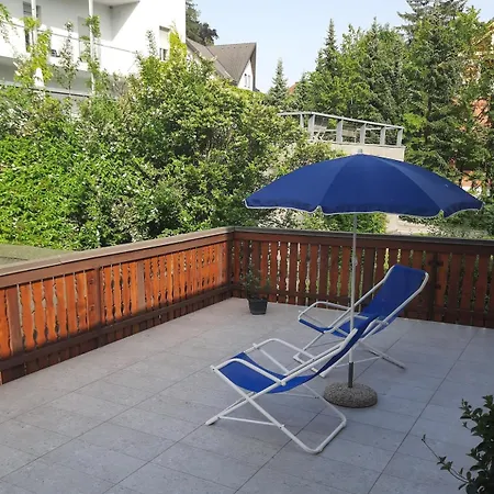 Upart Apartment
